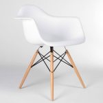 Classic DAW Chair White